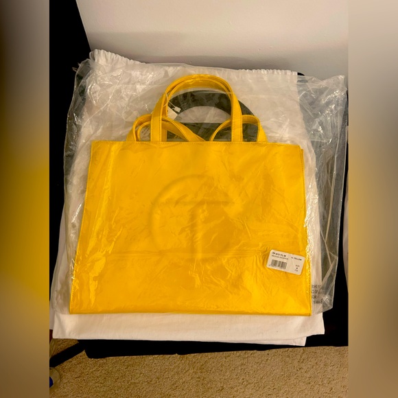 BRAND NEW Medium Yellow Telfar Shopper Bag